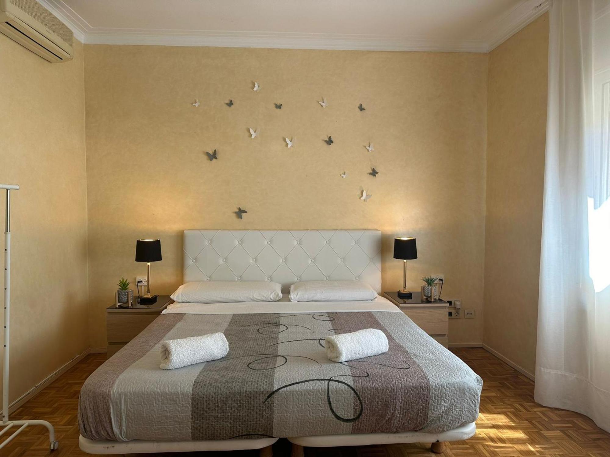 Rooms Villaroel Barcelona Exterior foto