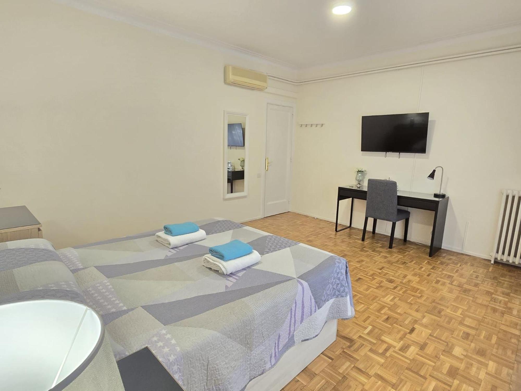 Rooms Villaroel Barcelona Exterior foto